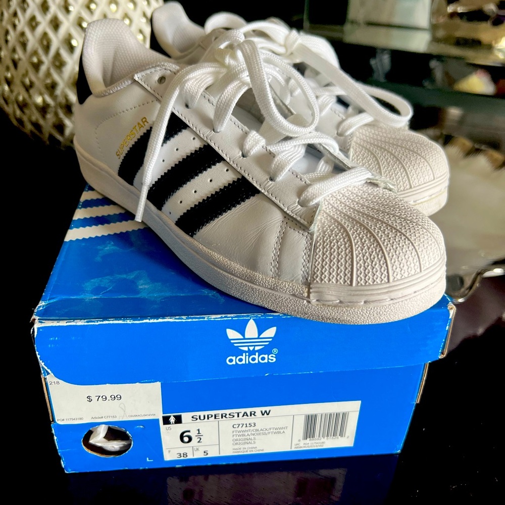 Adidas Superstar Shell Toe 6 1/2 in Kids